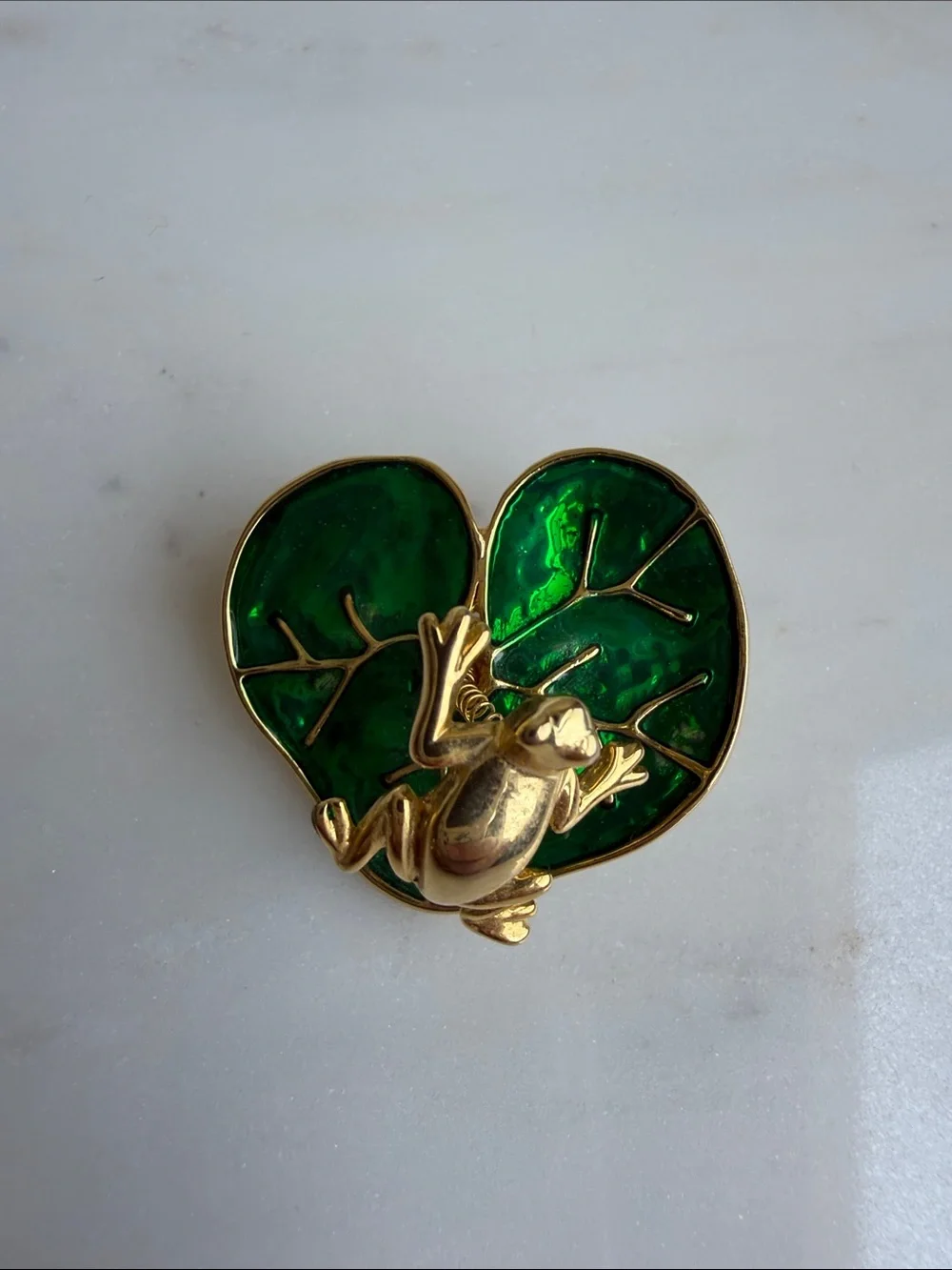 Vintage Gold Frog on spring Green Leaf Enamel Brooch - Whimsical